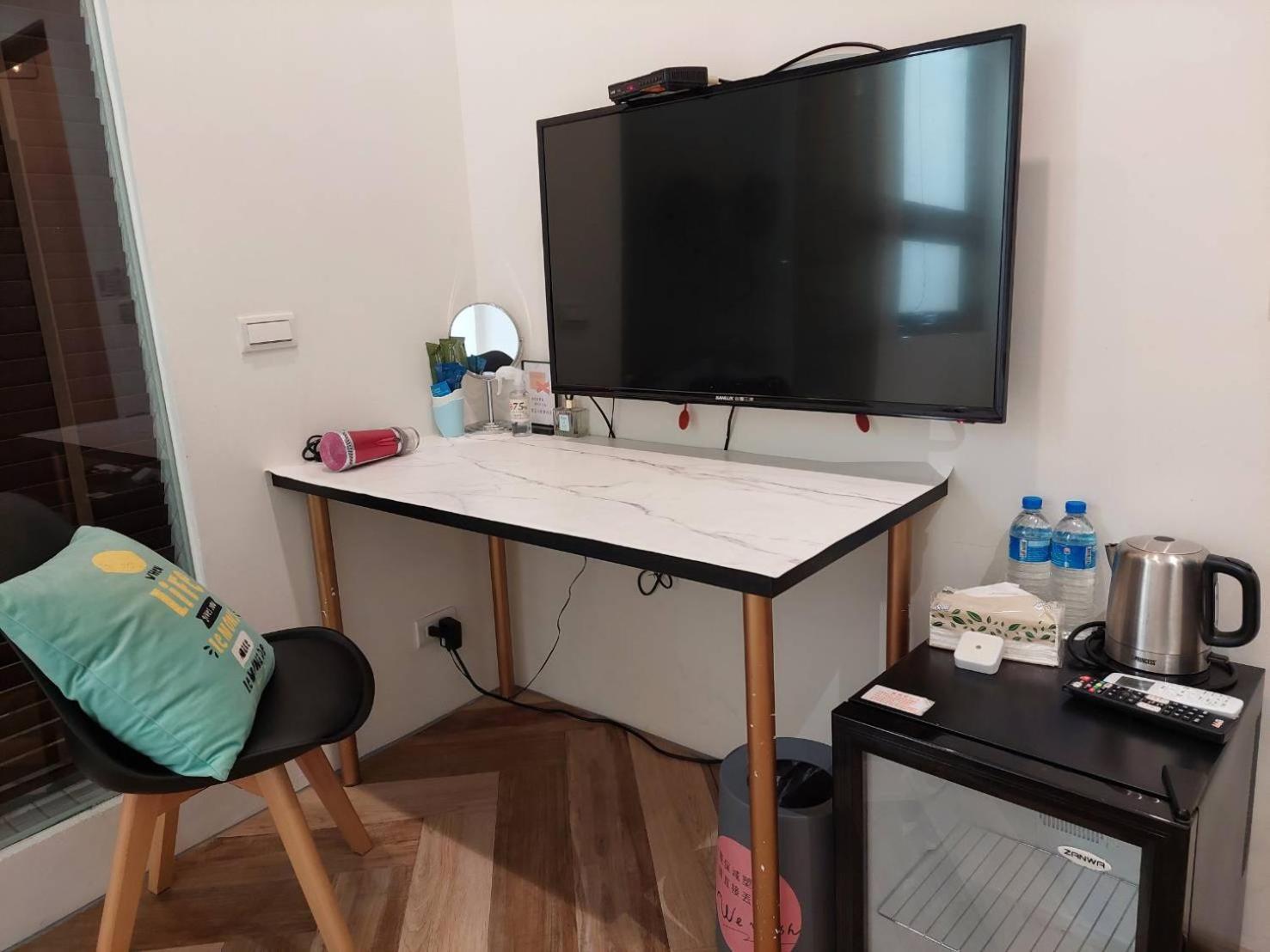 Yes Yes I Am Willing Apartment Tainan Exterior foto