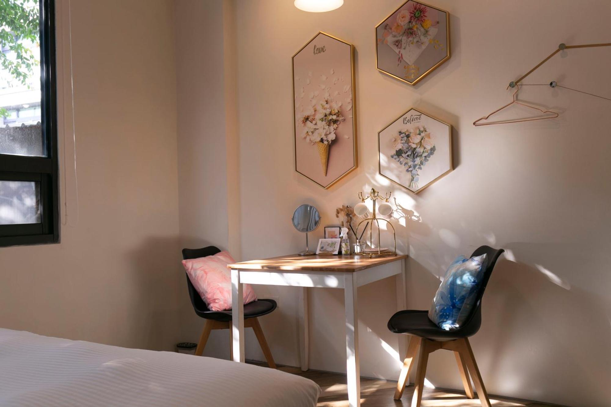 Yes Yes I Am Willing Apartment Tainan Exterior foto