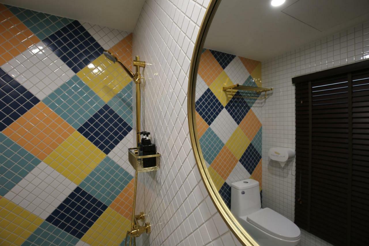 Yes Yes I Am Willing Apartment Tainan Exterior foto
