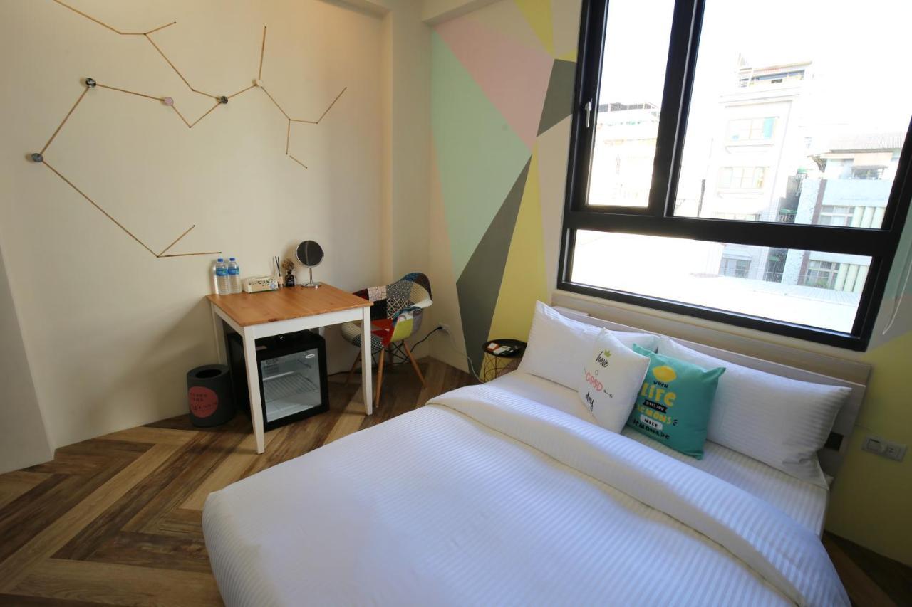 Yes Yes I Am Willing Apartment Tainan Exterior foto